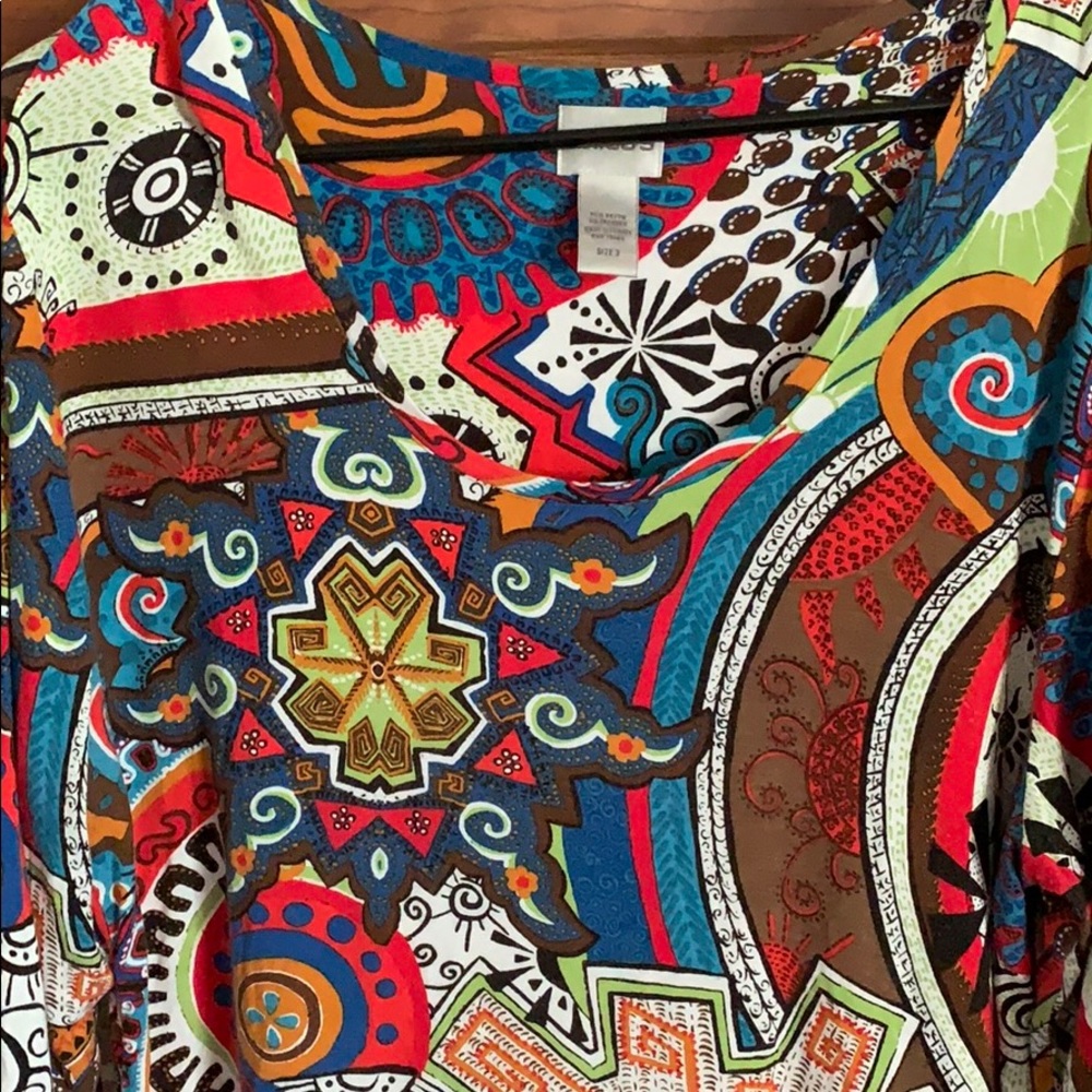 Chico’s colorful top size 3/xl